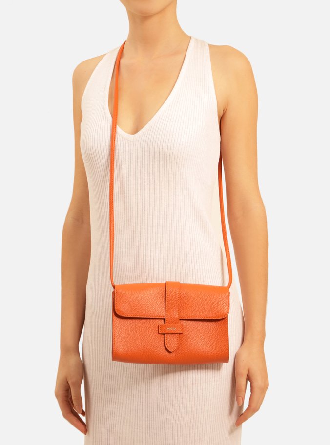 Bolsa Tiracolo Laranja Betina Pequena