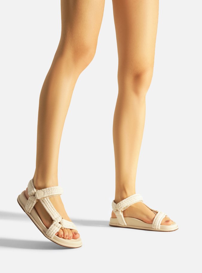 Sandália Papete Off-White Tecido Velcro