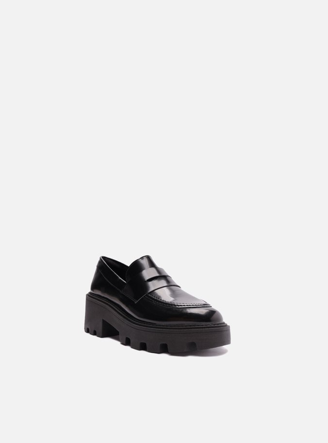 Mocassim Preto Salto Médio Bloco Tratorado