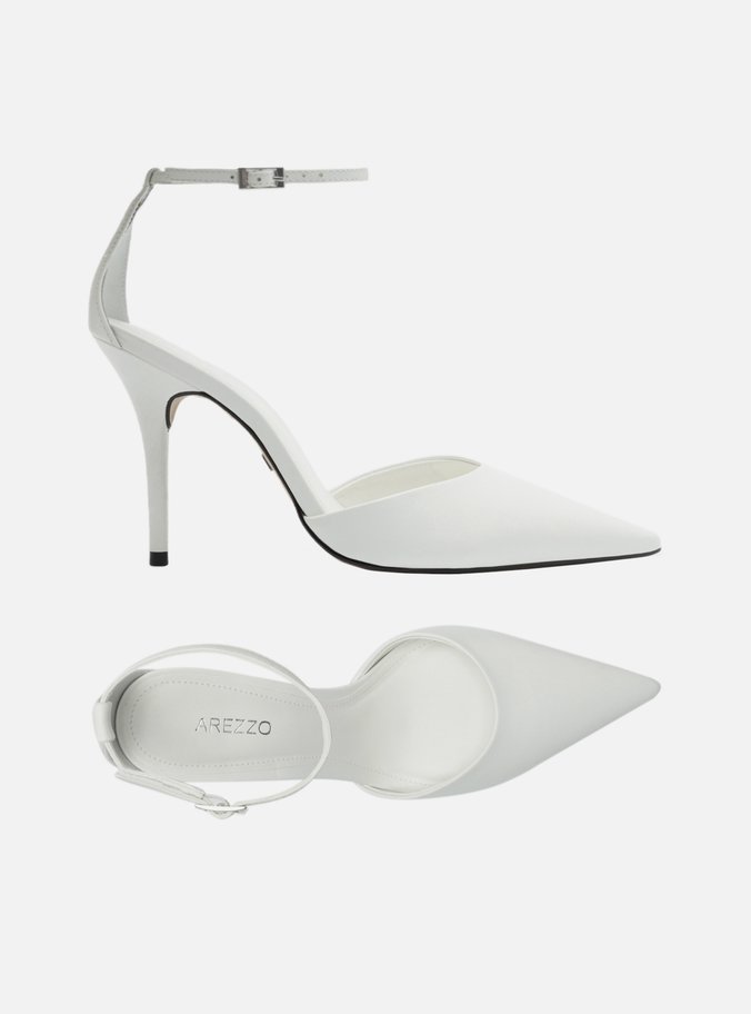 Scarpin Branco Salto Fino Fivela