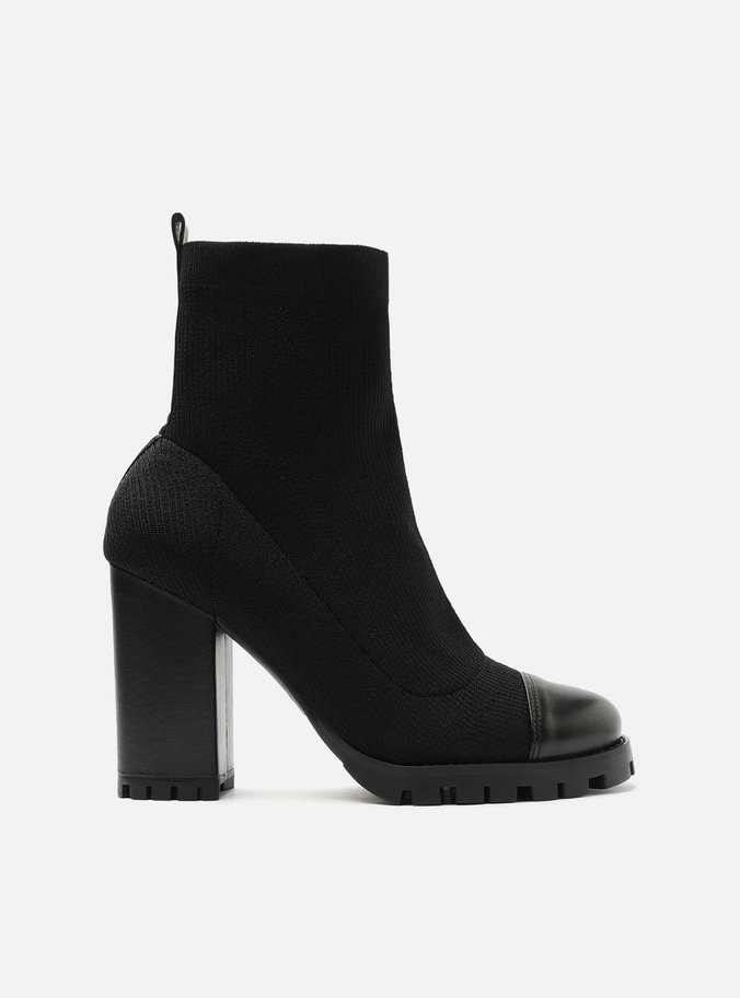 Bota Preta Knit Cano Curto Bloco Tratorada