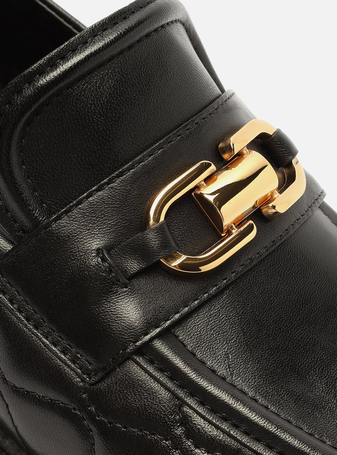 Mocassim Preto Couro Matelassê Clara
