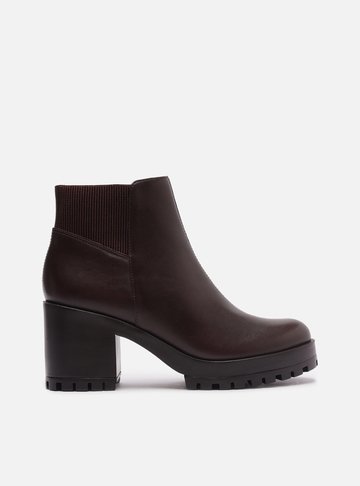 Bota Marrom Couro Cano Curto Sola Tratorada