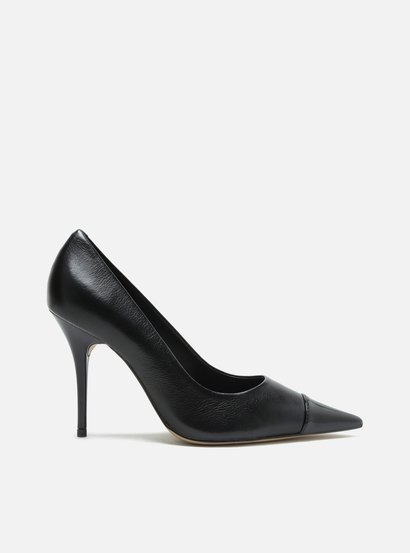 Scarpin Preto Couro Salto Alto Bico Fino Cap Toe | Arezzo