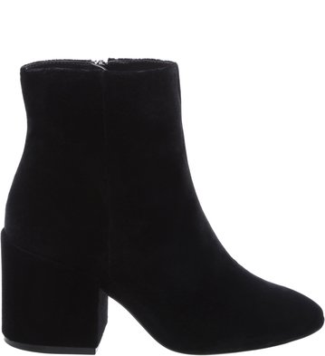 Bota Preta Veludo Cano Curto