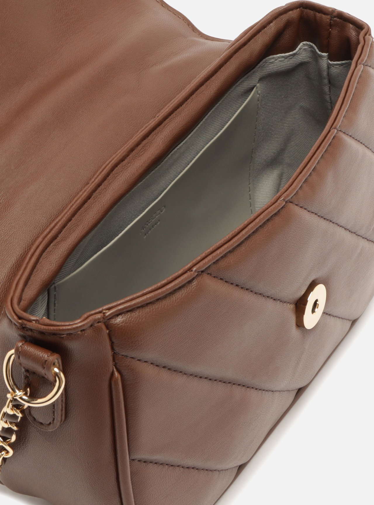 Bolsa Tiracolo Marrom Média Matelassê Corrente — foto 4