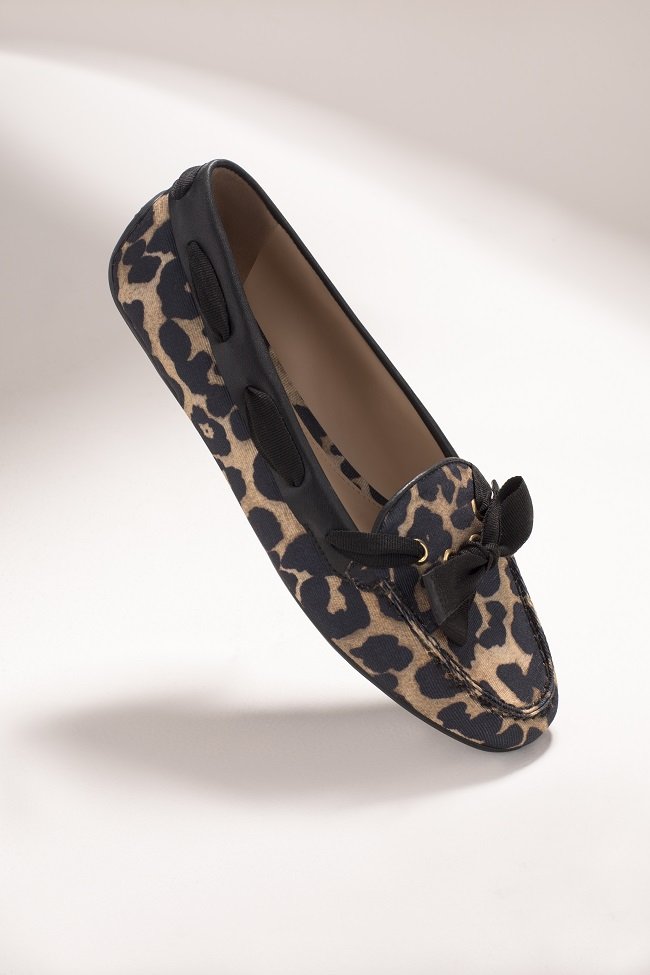 mocassim onça arezzo