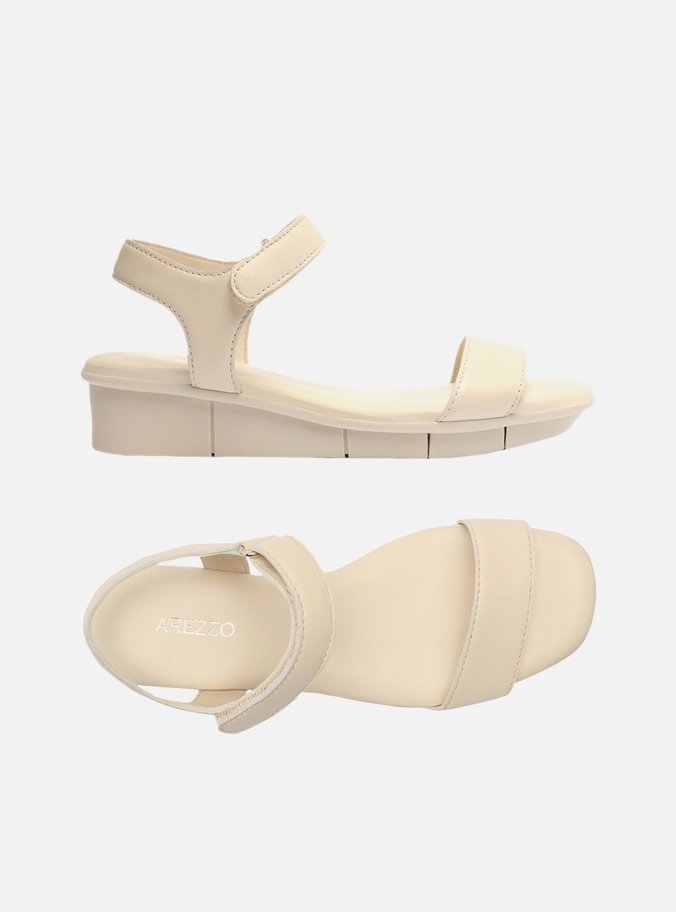 Sandália Off-White Couro Flatform Comfort