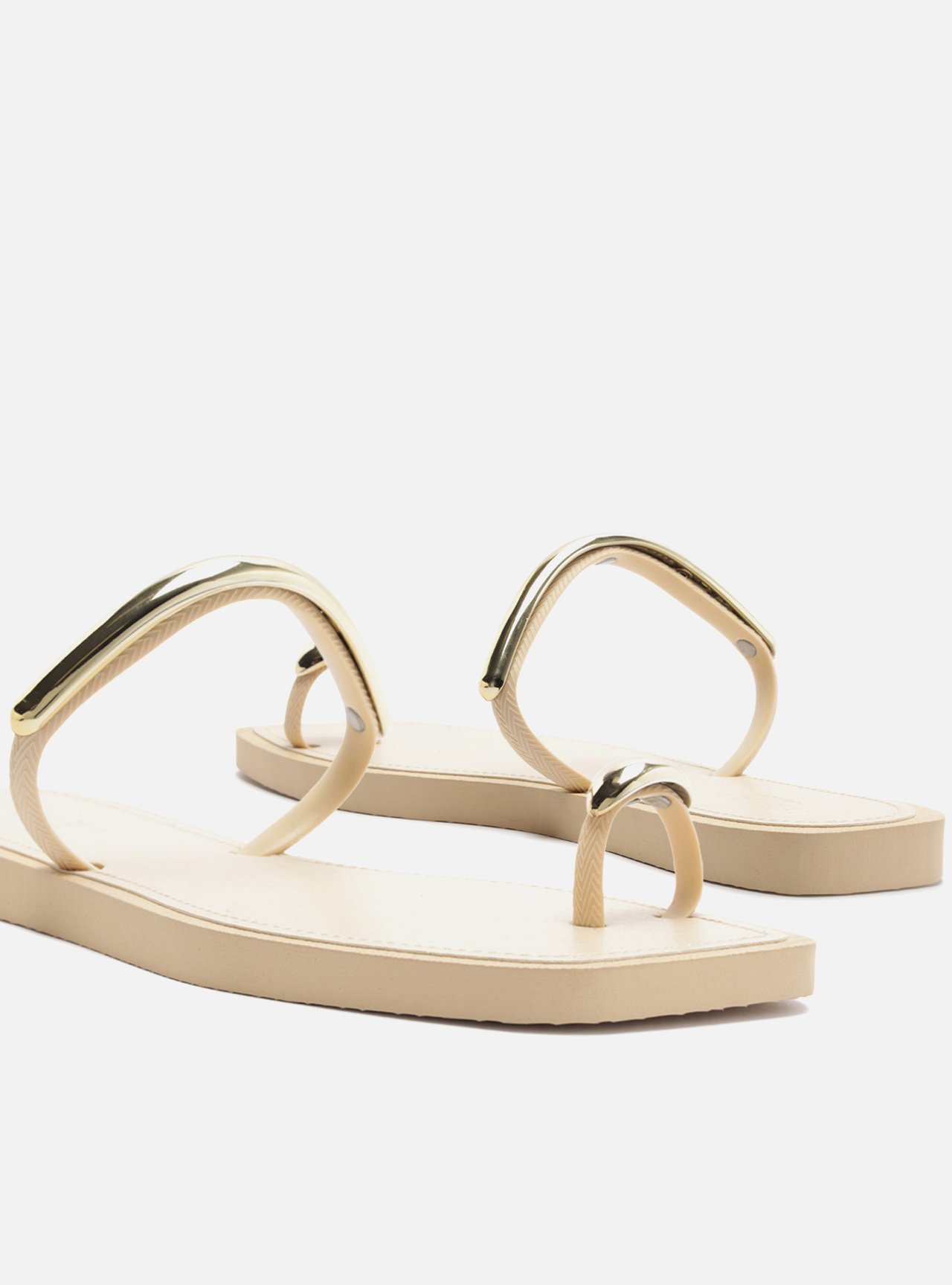 Sandália Papete Off White Flatform Metais Dourados Brizza — foto 4
