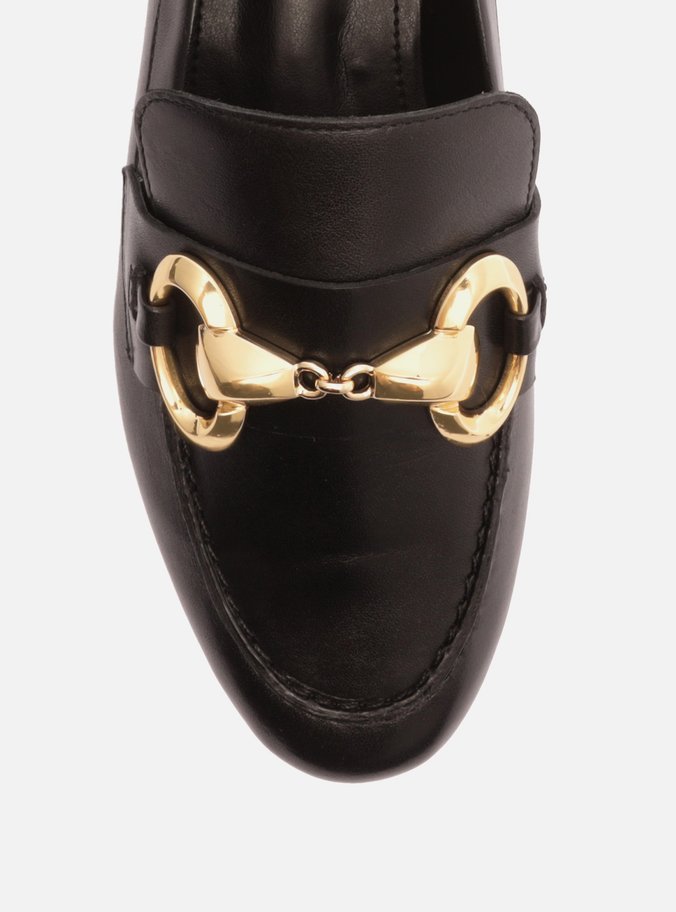 Mocassim Preto Couro Bridão Metal