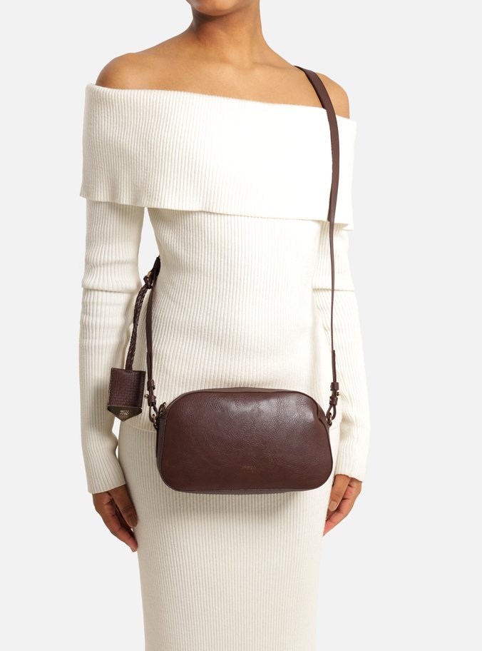 Bolsa Tiracolo Marrom Pequena Bag Charm Tressê