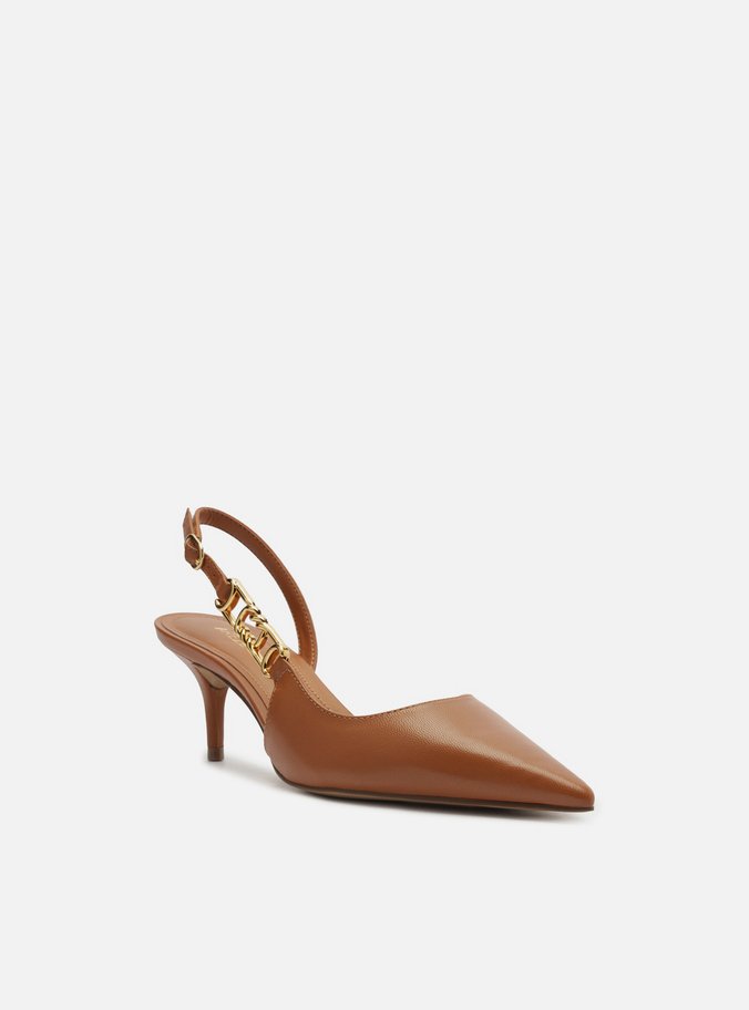 Scarpin Marrom Couro Bico Fino Detalhe Metal