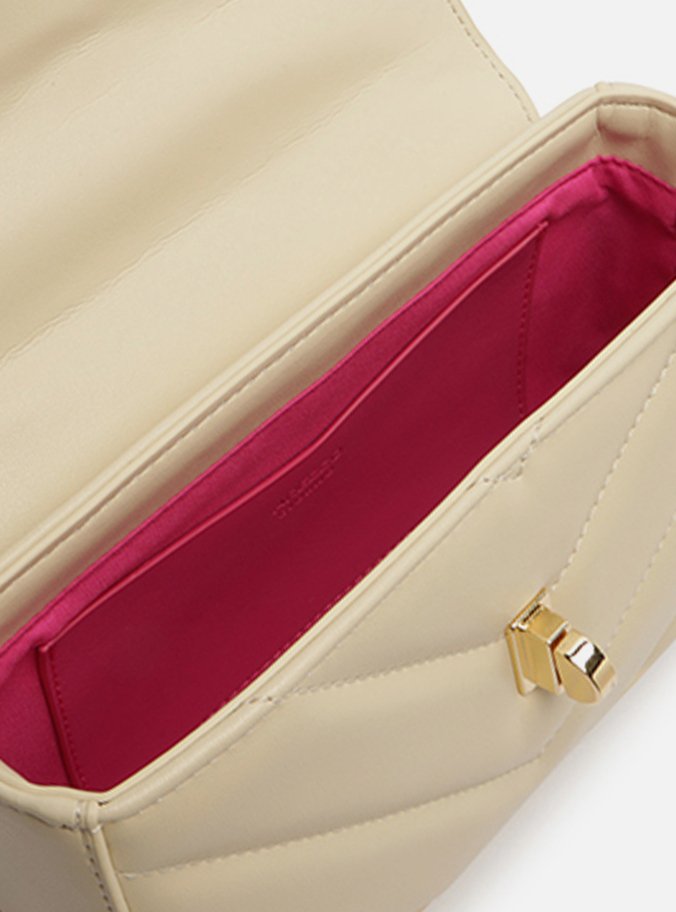 Bolsa Tiracolo Off-White Matelassê Corrente Pequena