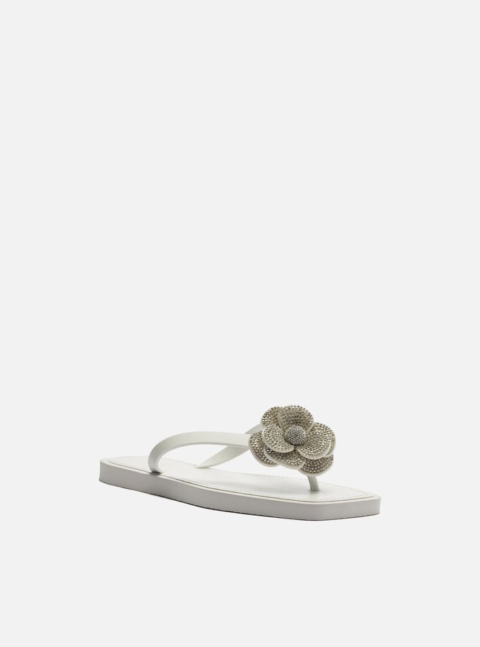 Chinelo de Dedo Branco Recouro Square Flor Strass