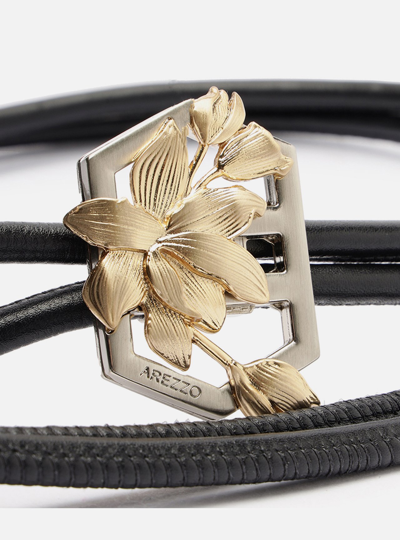 Cinto Preto Couro Fino Metal Floral — foto 3