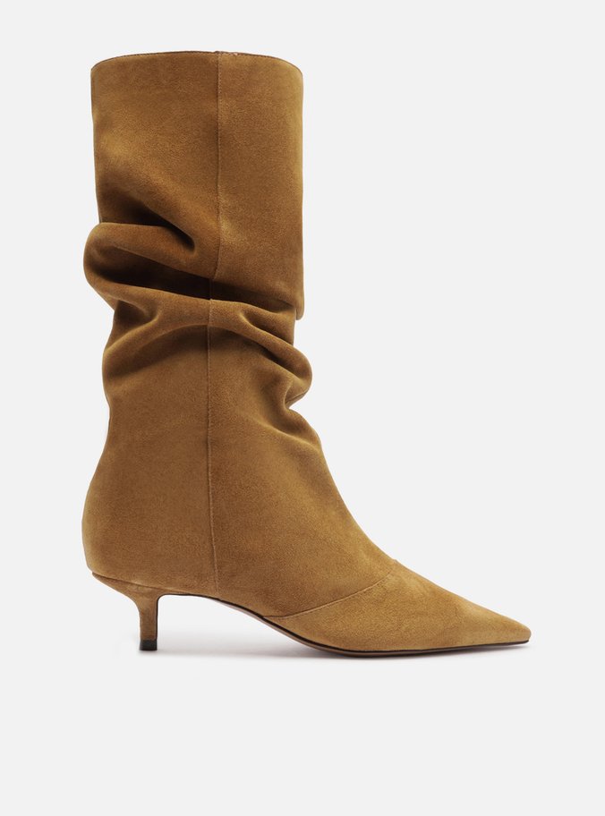 Bota Marrom Acamurçada Cano Médio Salto Fino