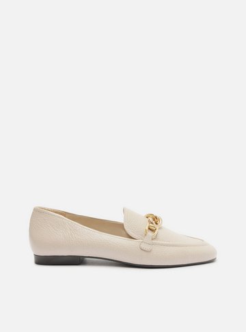 Mocassim Branco Couro Bridão Metal Textura
