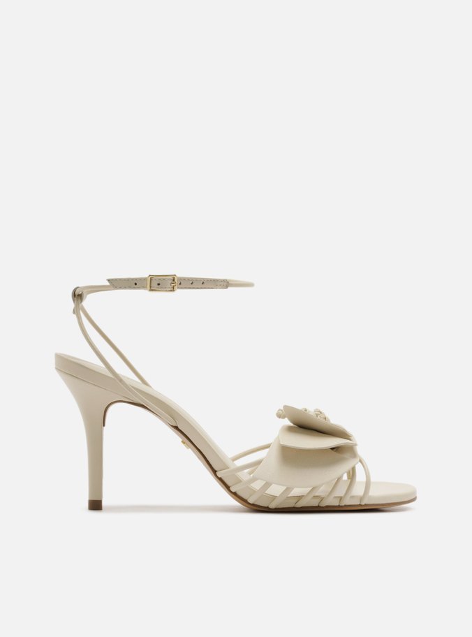 Sandália Branca  Salto Fino Fivela