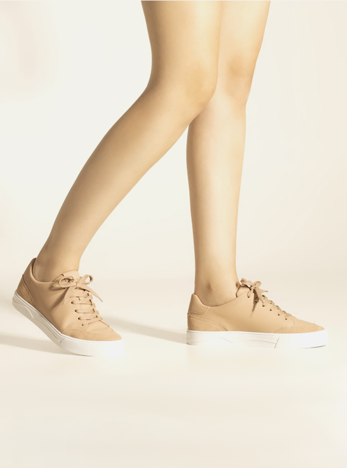 Tenis nude flatform 2025