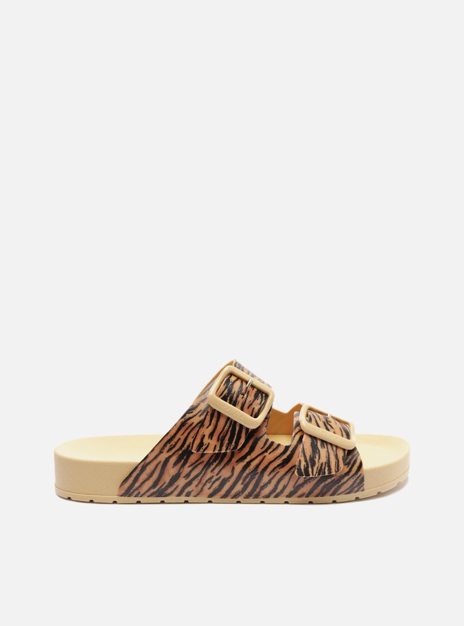 Sandália Papete Animal Print Fivelas Brizza