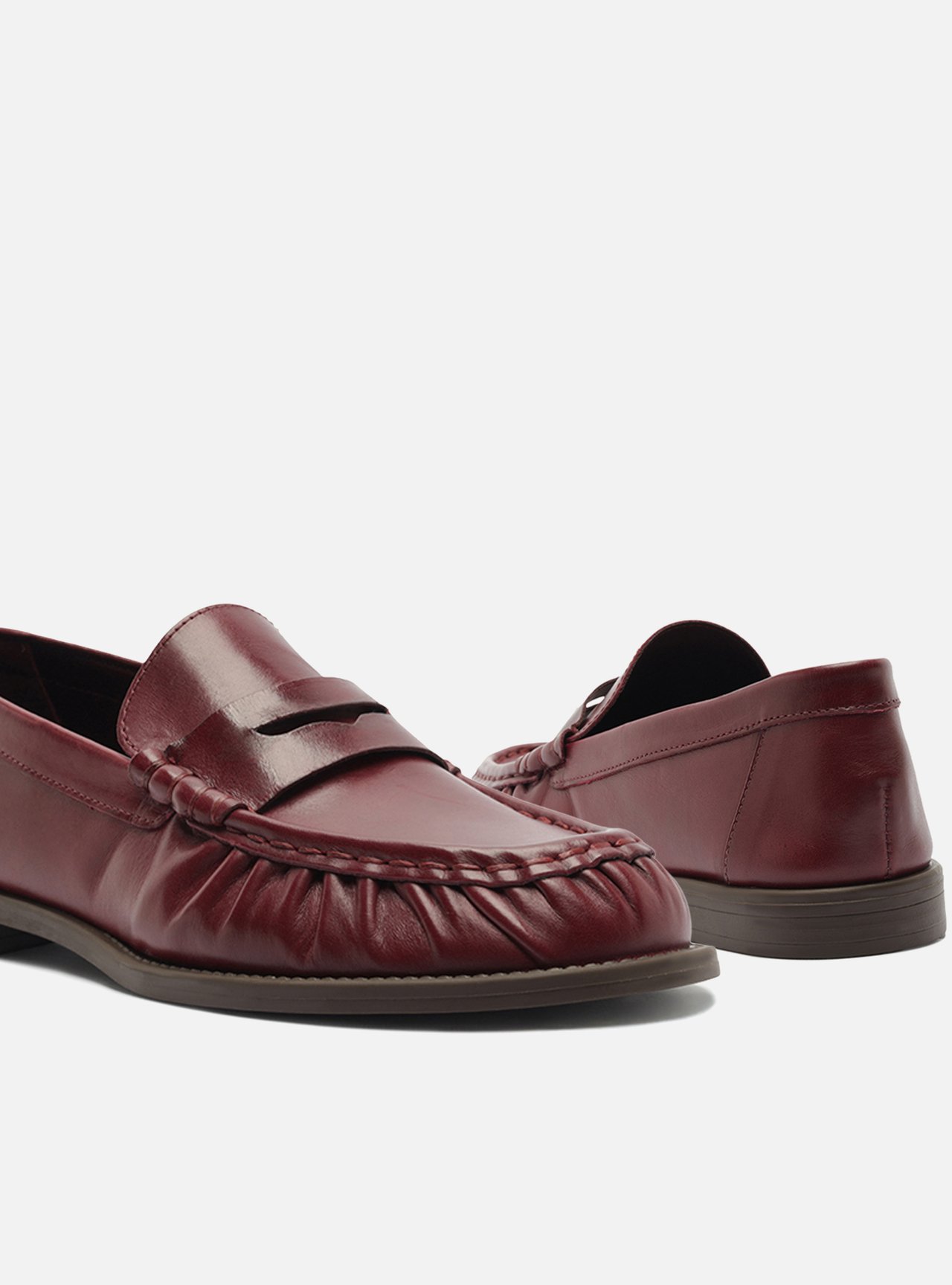 Mocassim Vermelho Camurça Franzido Tira — foto 4