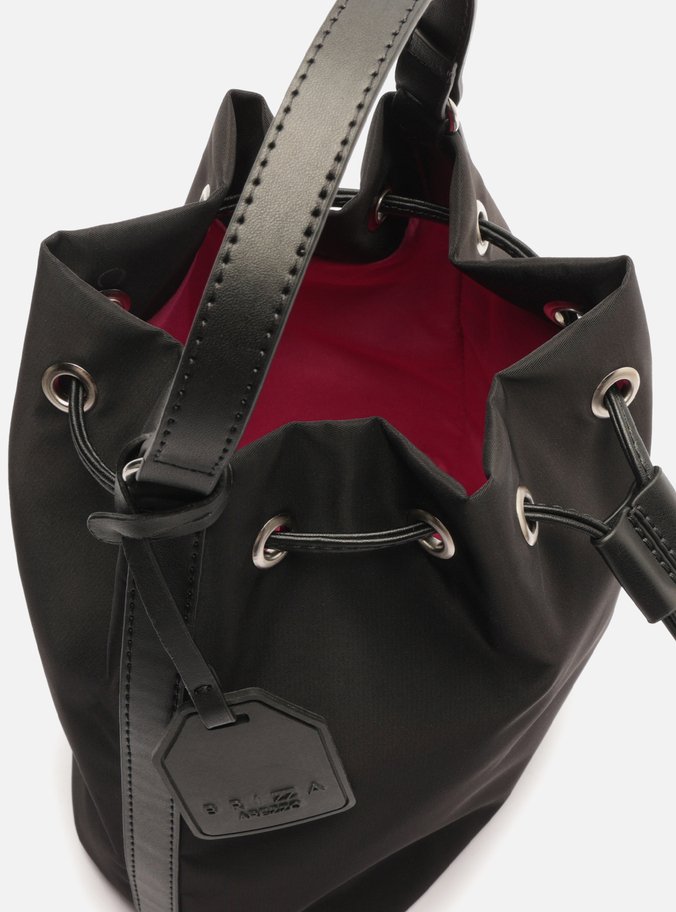 Bolsa Bucket Preta Nylon Média