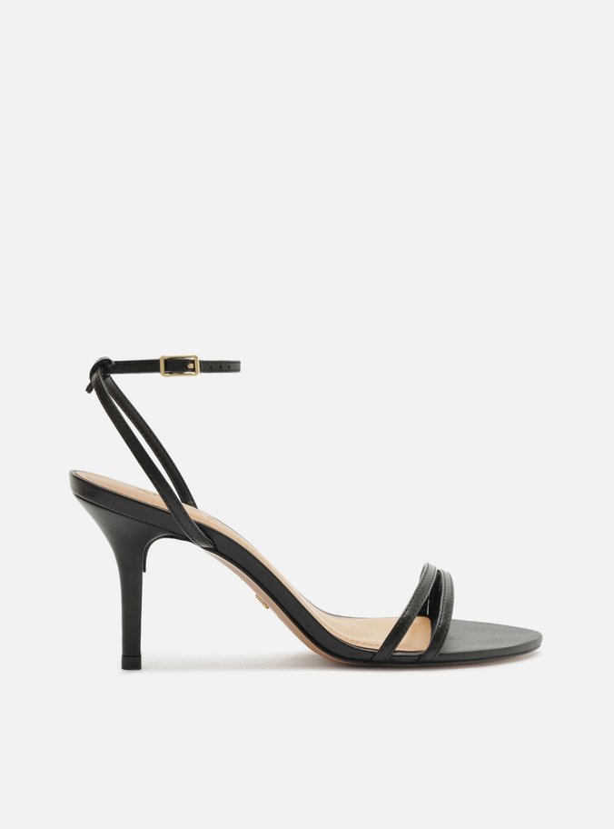 Sandália Preta Salto Fino Tiras