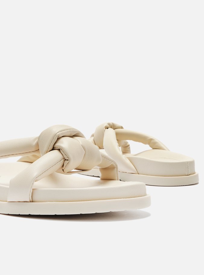 Sandália Rasteira Off-White Tiras Pillow