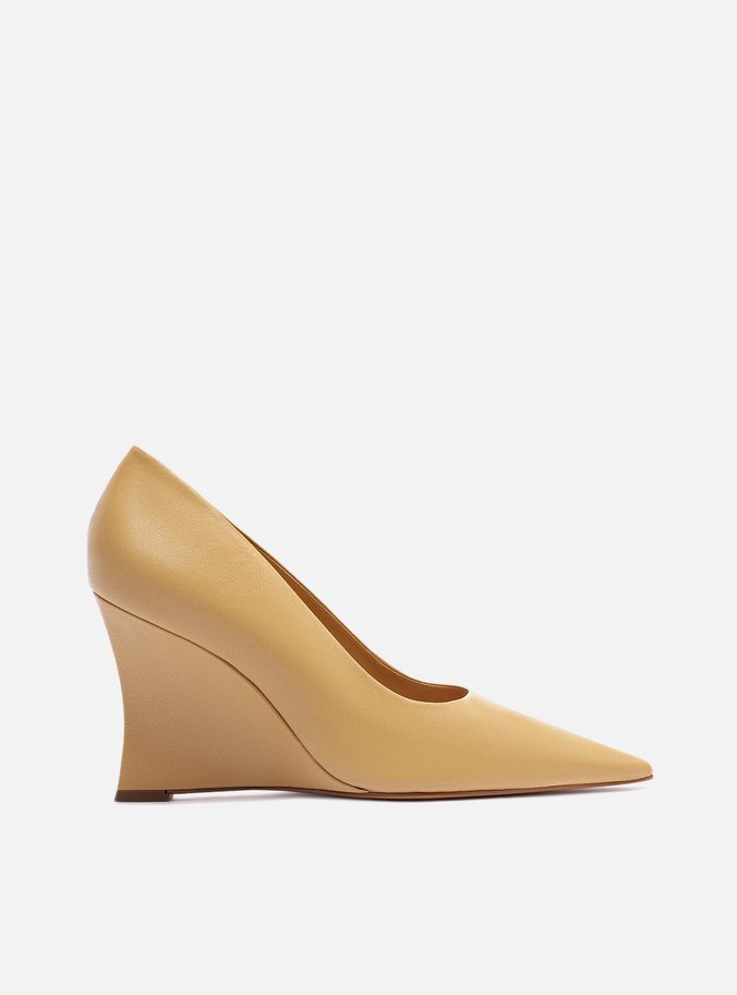 Scarpin Amarelo Couro Salto Anabela Bico Fino