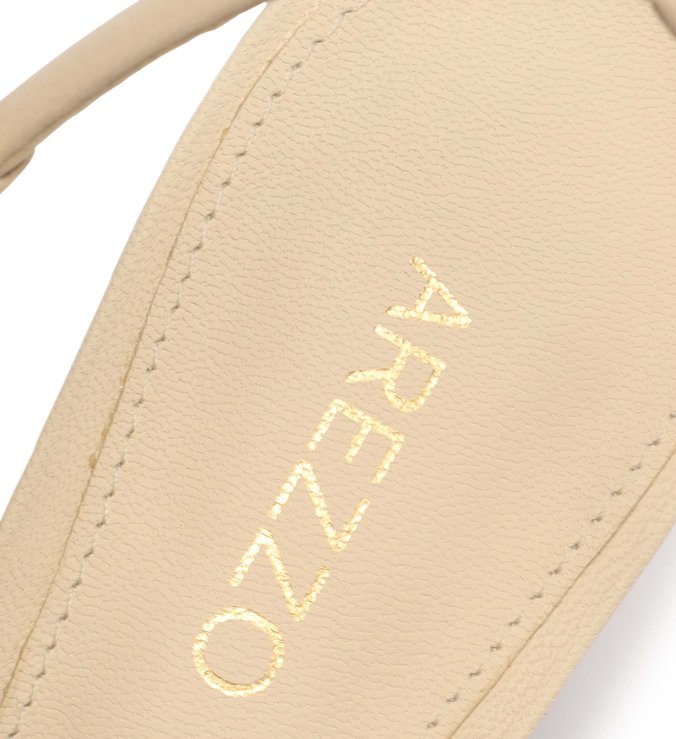 Sandália Off-White Bloco Tiras Nó