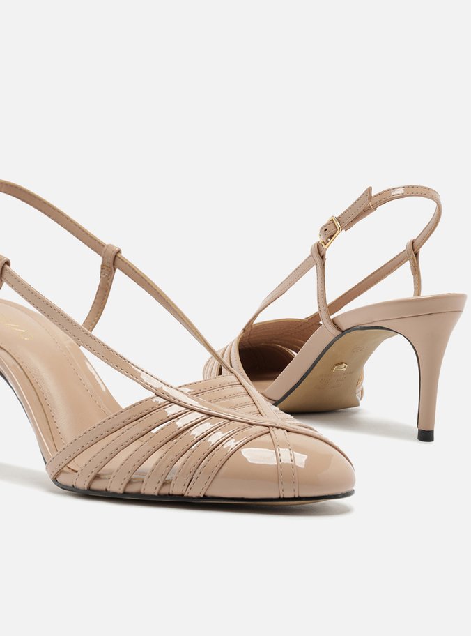 Scarpin Bege Verniz Salto Kitten Tira Contínua
