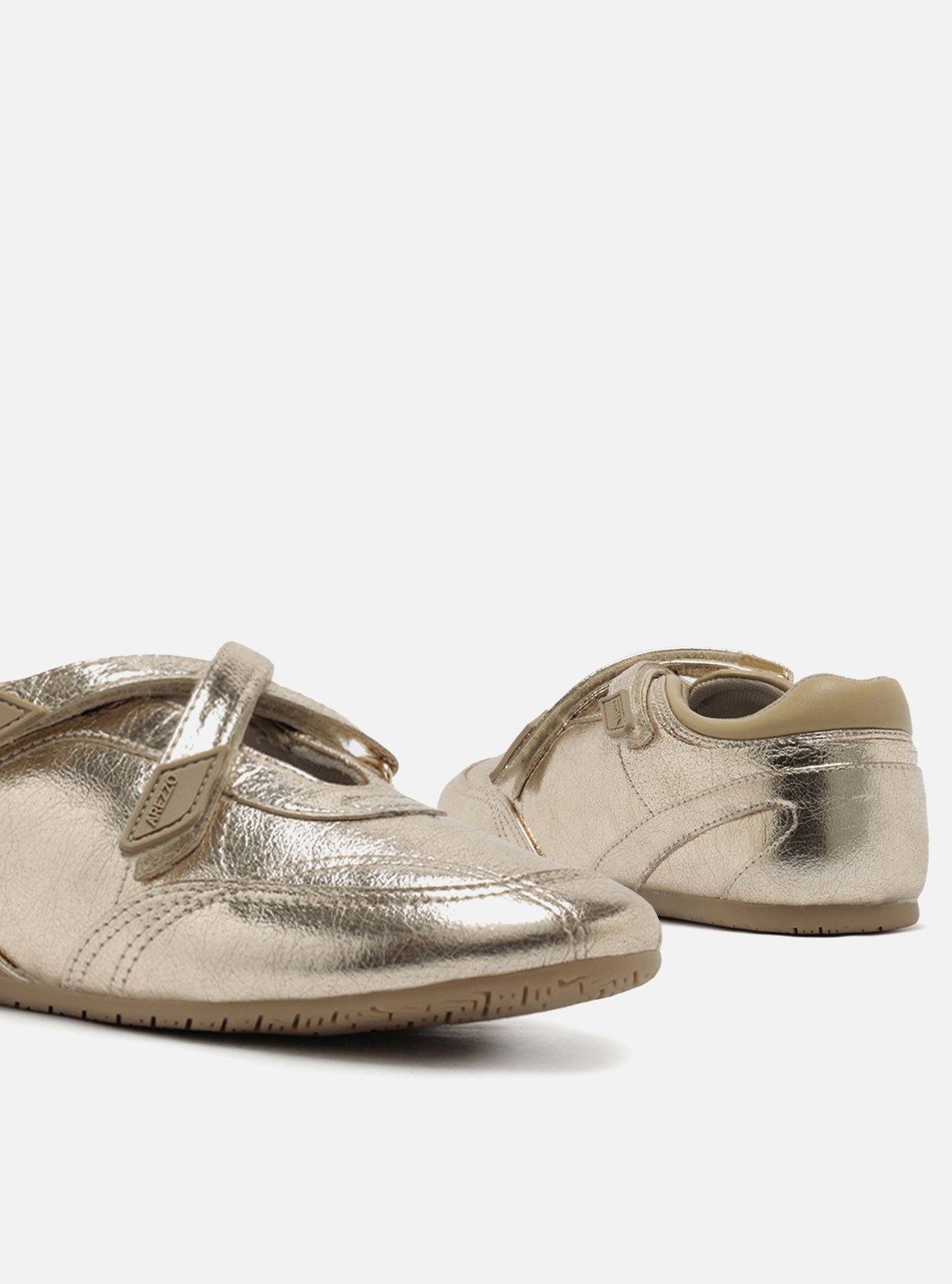Tênis Slip On Dourado Tiras Velcro — foto 4
