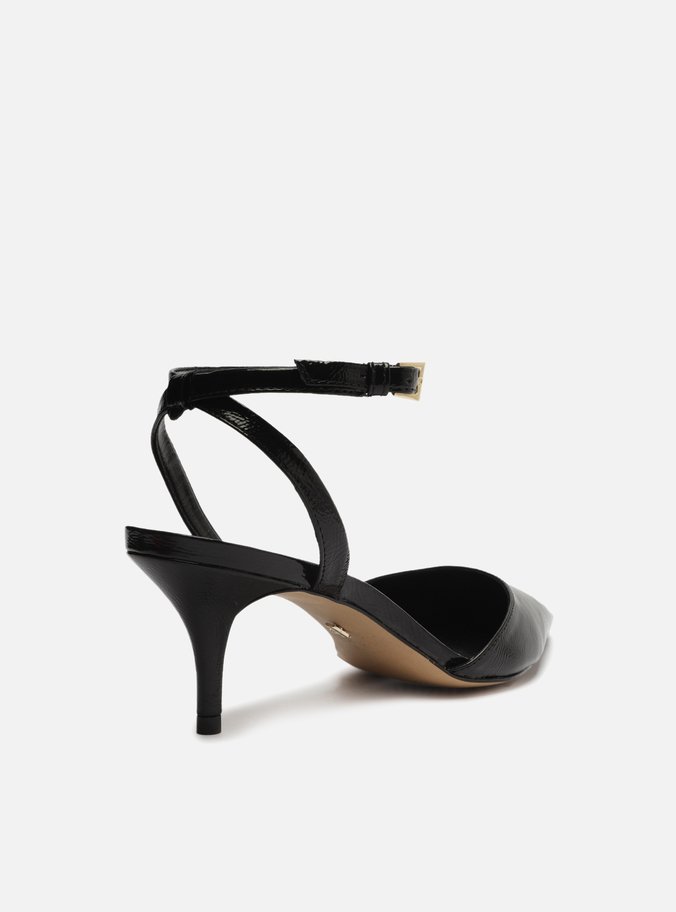 Scarpin Preto Bico Fino Aberto