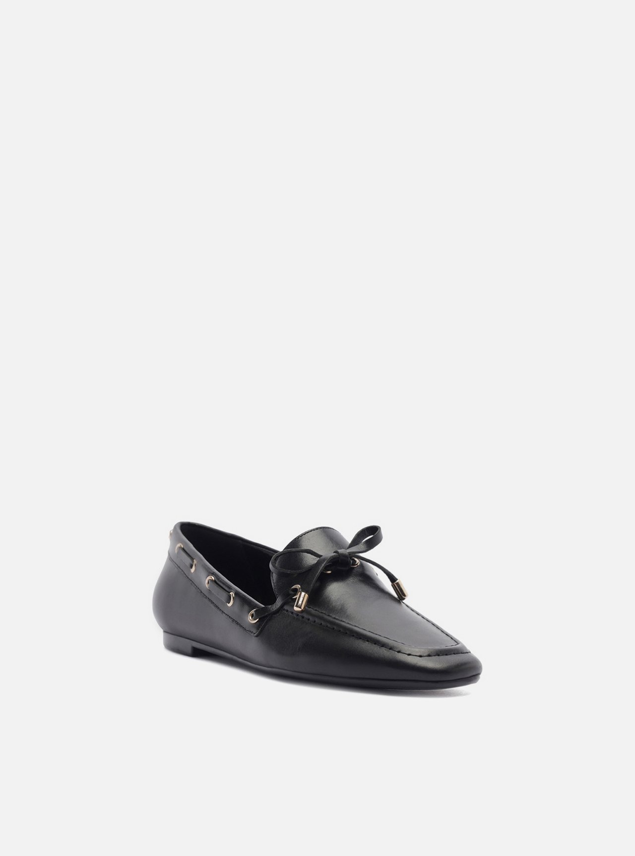Mocassim Preto Couro Bico Quadrado Laço — foto 2