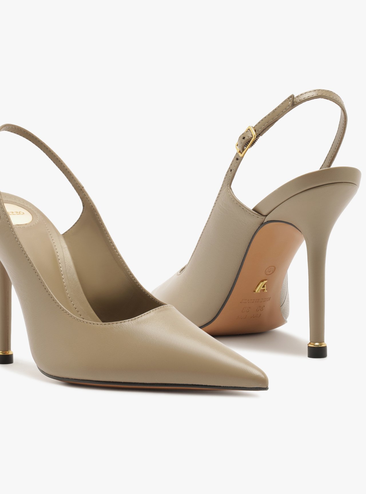 Scarpin Cinza Couro Salto Fino Slingback — foto 4