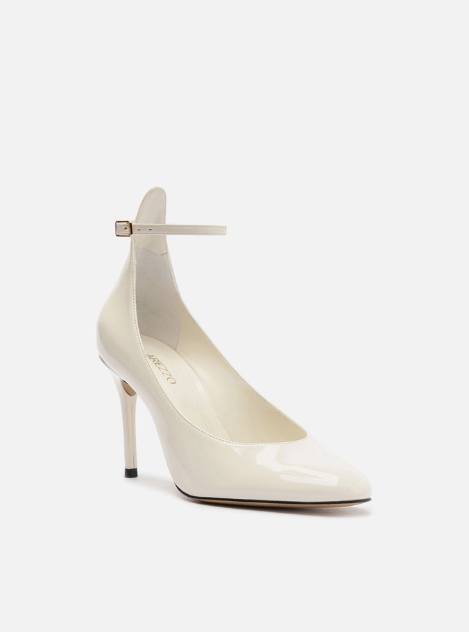 Scarpin Branco Verniz Salto Alto Fino Tira