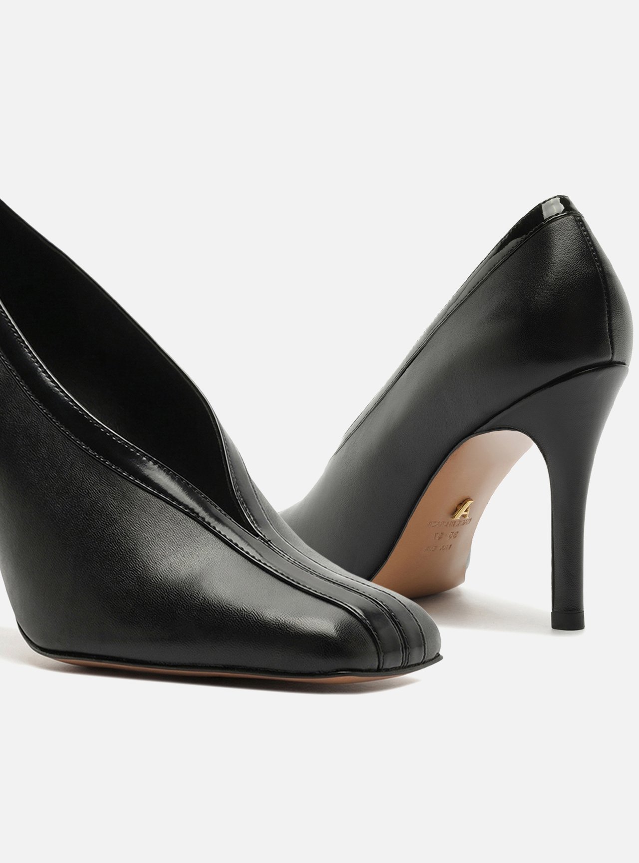 Scarpin Preto Salto Fino Cap Toe — foto 4