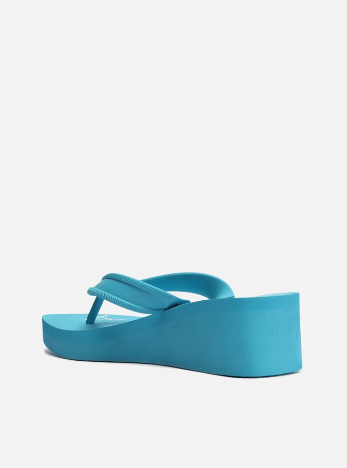Chinelo de Dedo Azul Plataforma Bold Brizza