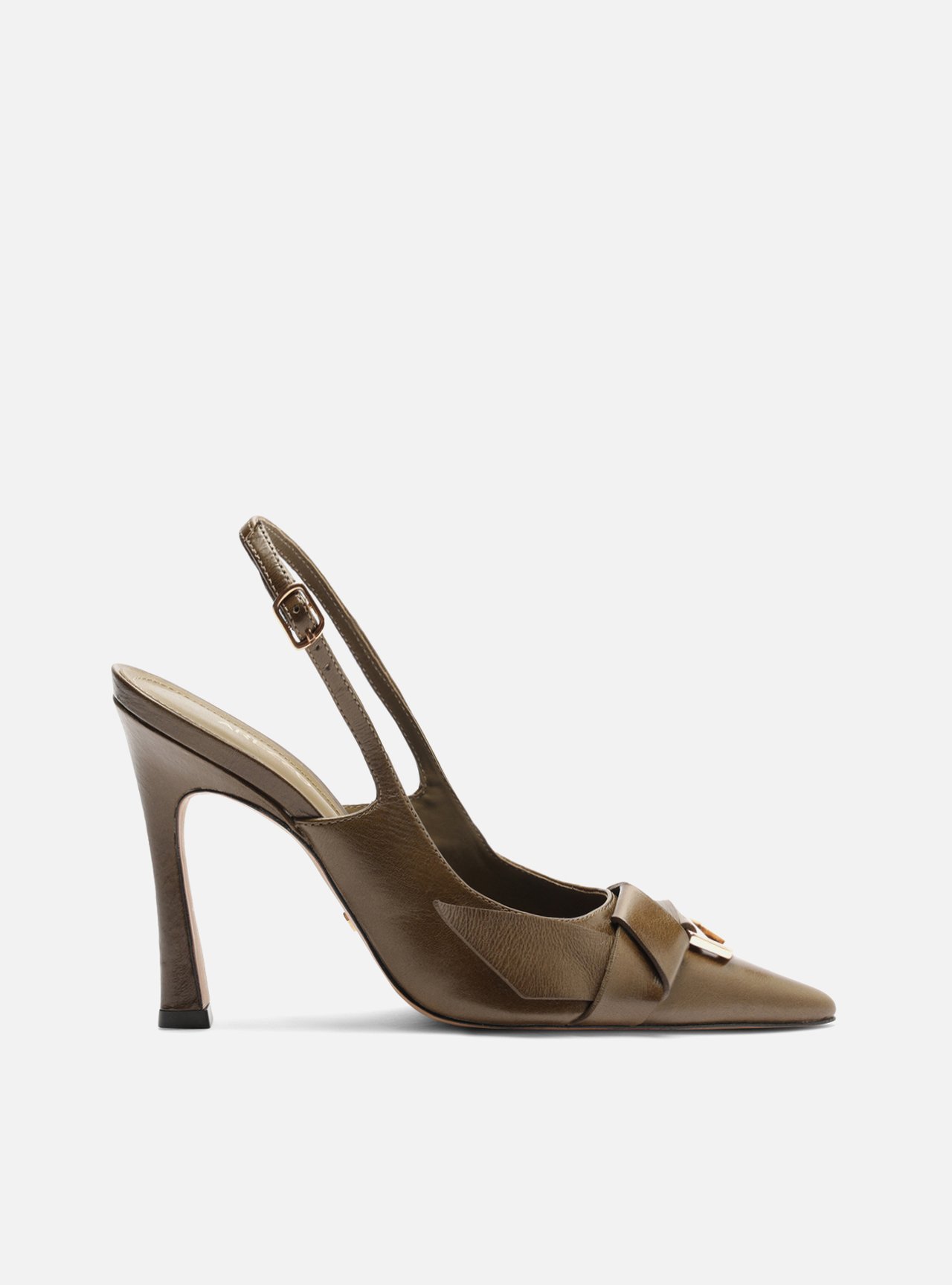 Scarpin Verde Militar Couro Bico Fino Salto Alto — foto 1