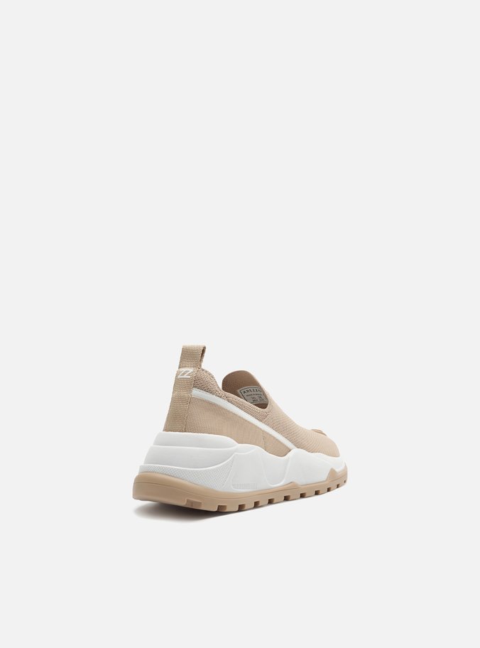 Slip On Multineutro Fechado