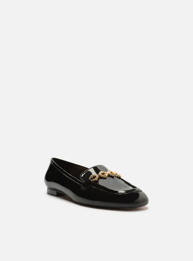 Mocassim Preto Verniz Metal Triângulo