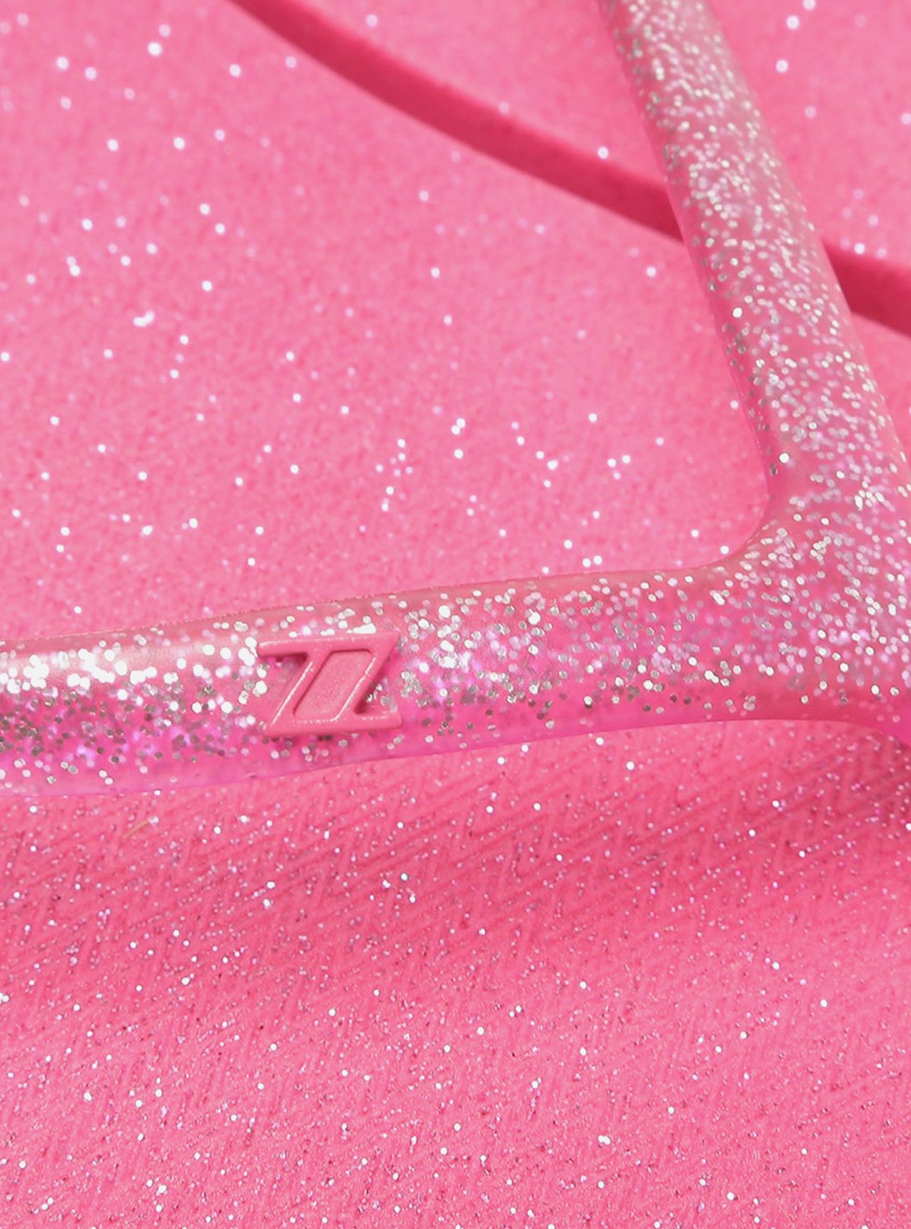 Chinelo de Dedo Rosa Tira Metalizada Brizza — foto 8
