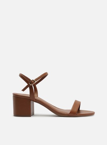 Sandália Marrom Salto Bloco Tiras Básica