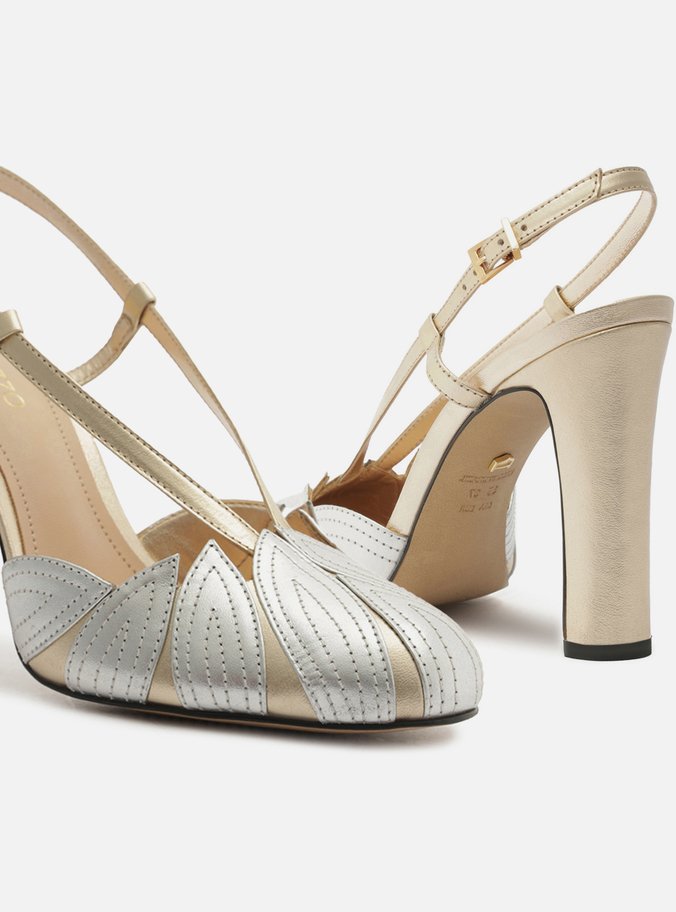 Scarpin Dourado Couro Salto Médio Folhas Prata