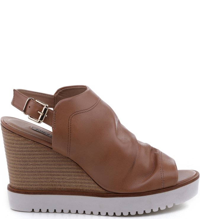 Plataforma Tratorada Blush