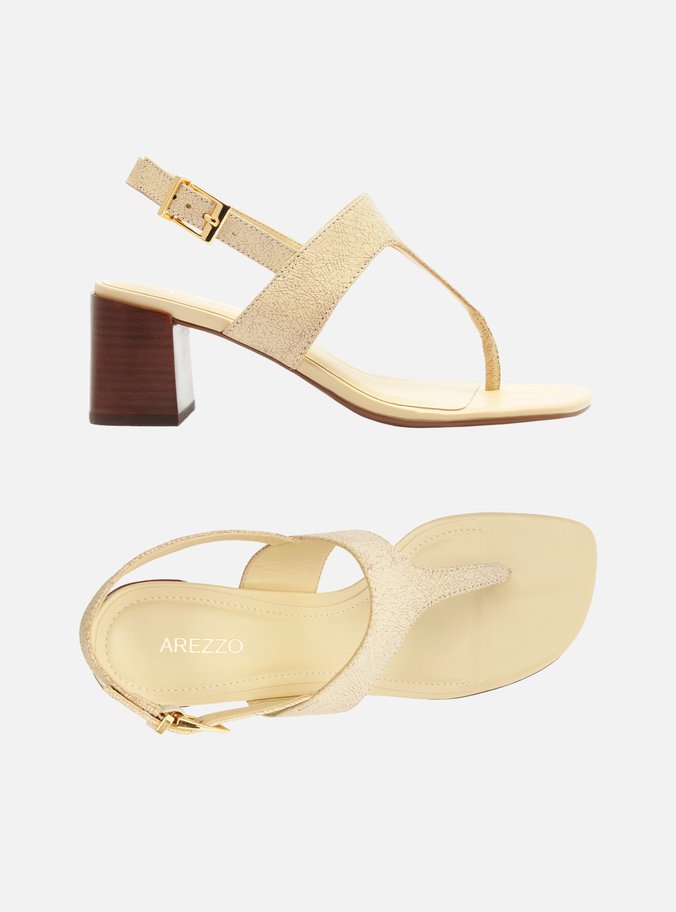 Sandália Off-White Couro Salto Bloco Slim