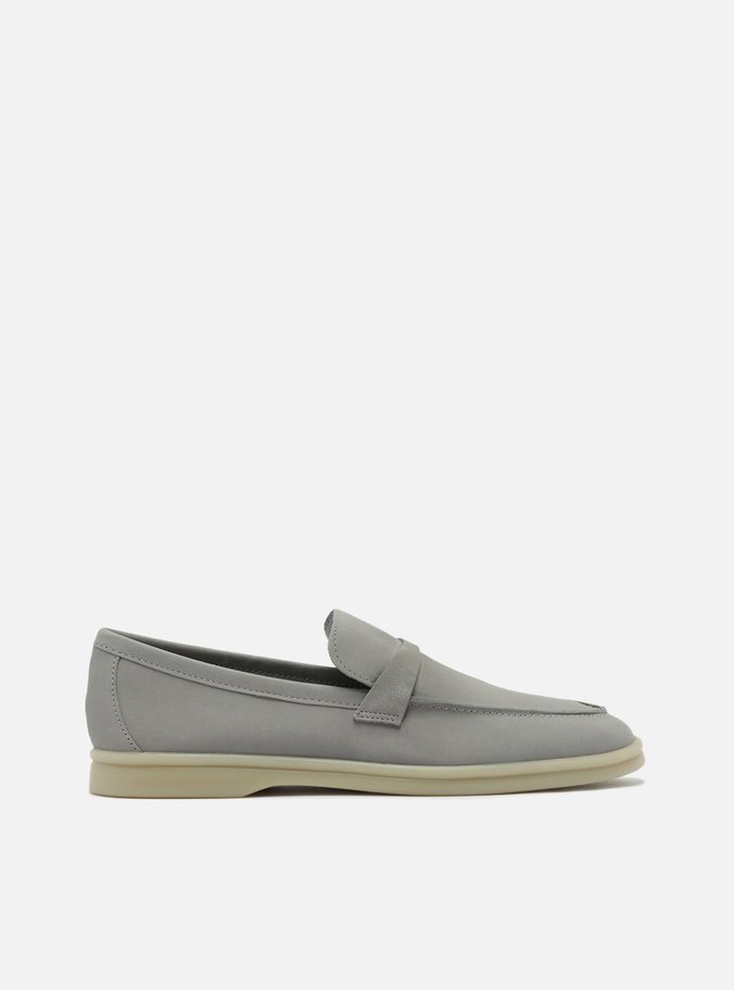 Mocassim Cinza Nobuck Salto Baixo