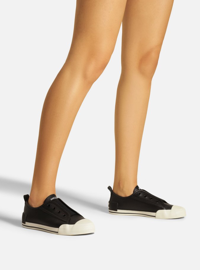 Tênis Slip On Preto Couro Elástico