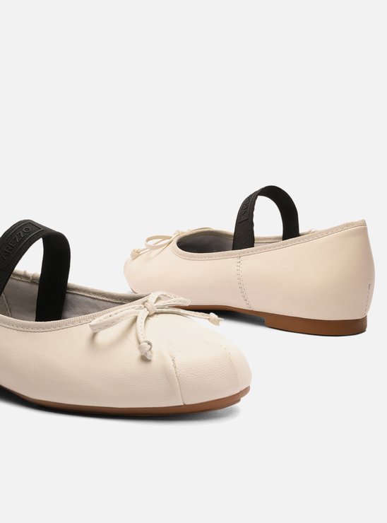 Sapatilha Infantil Off-White Bico Redondo Charlotte