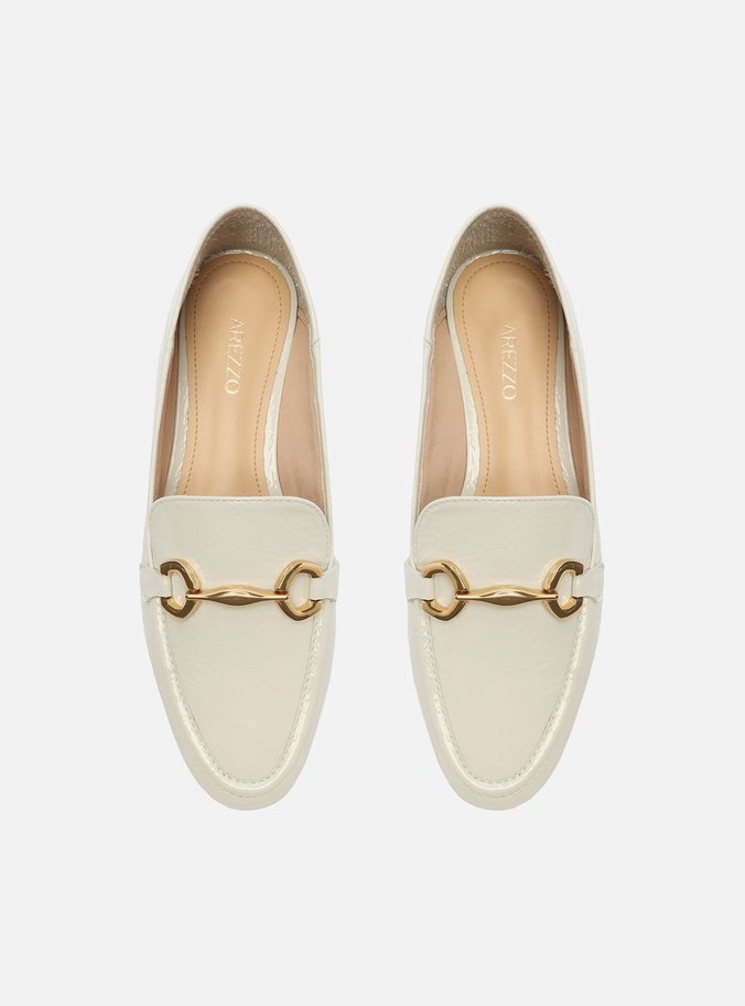 Mocassim Branco Verniz Bico Redondo Bridão Luma Luma